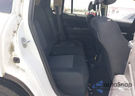 2015 Jeep Compass Sport from USA, damaged, VIN 1C4NJCBA9FD262434